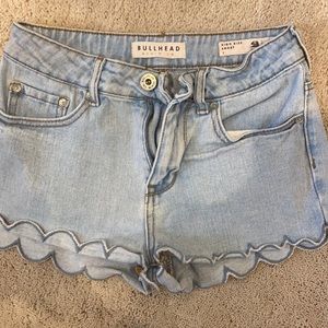 bullhead denim co shorts
